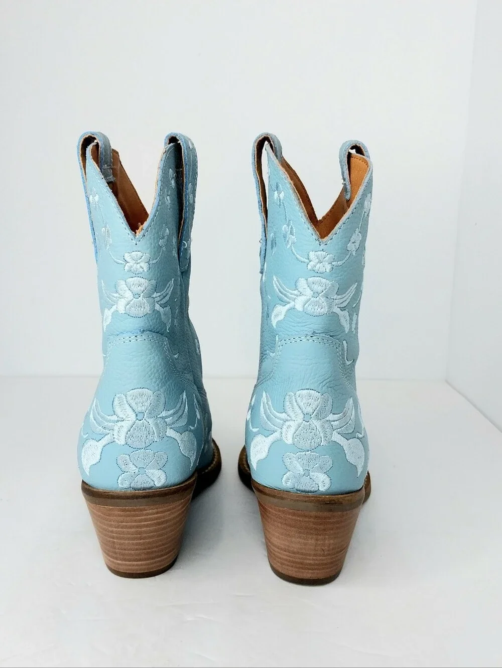 Dingo Sweetheart Western  Booties,‎ NEW, Size 7